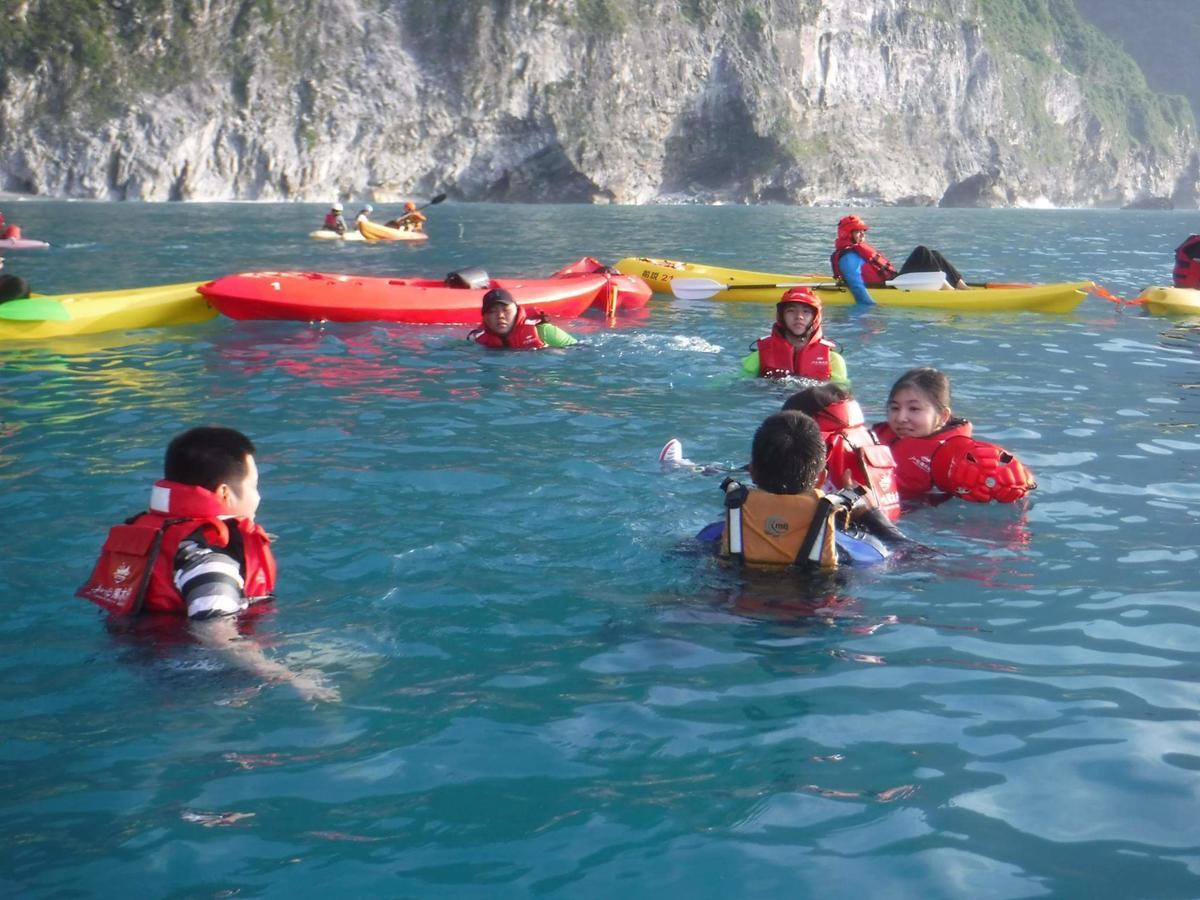 五葉松民宿-電梯民宿 近慈濟中小學及慈科大及人社院 Hualien City Εξωτερικό φωτογραφία
